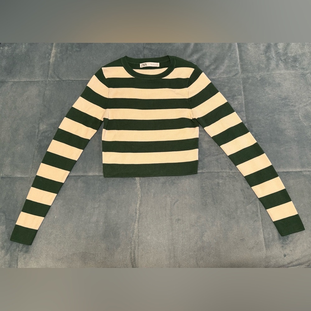 Zara Cropped Knit Long Sleeve
